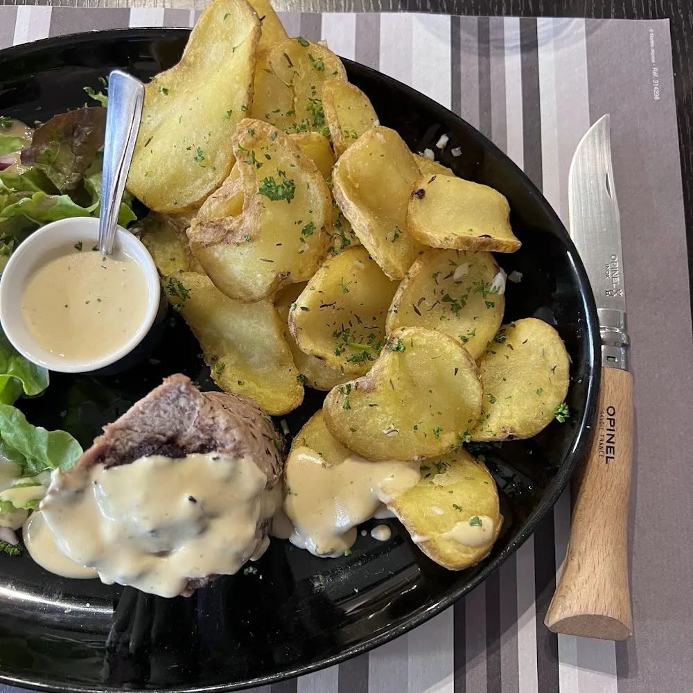 Filet Mignon Boudin Noir Pomme Grenaille