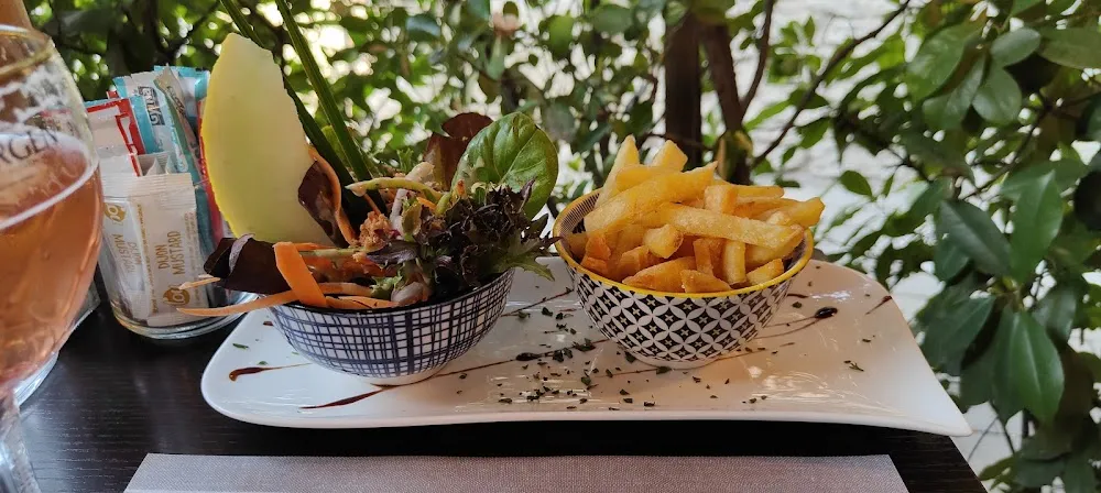 Salade Et Frites Maison